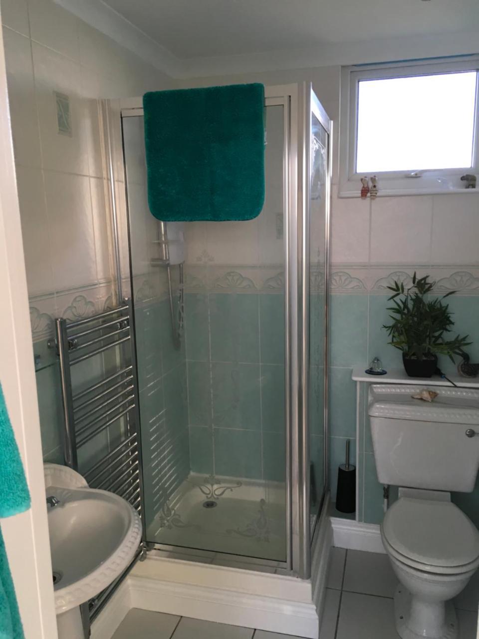50 Toledo, Selsey Country Clubヴィラ エクステリア 写真